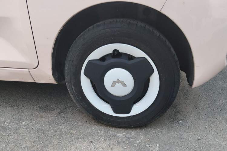 Used Wuling Hongguang MINIEV 2022 Macaron Premium Model – Lithium Iron Phosphate Exterior 7