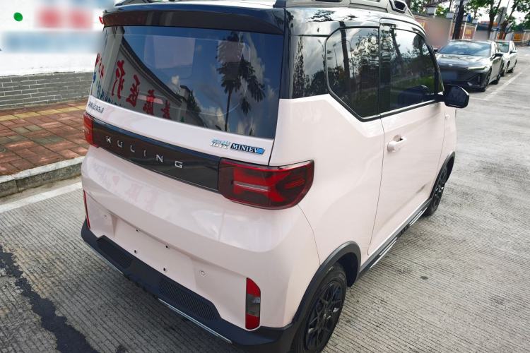 Used Wuling Hongguang MINIEV 2022 GAMEBOY 300km Enthusiast Model with Lithium Iron Phosphate Exterior 8