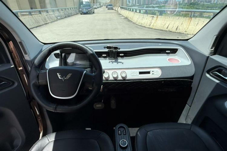 Used Wuling Hongguang MINIEV 2022 Macaron Premium Model – Lithium Iron Phosphate Exterior 8