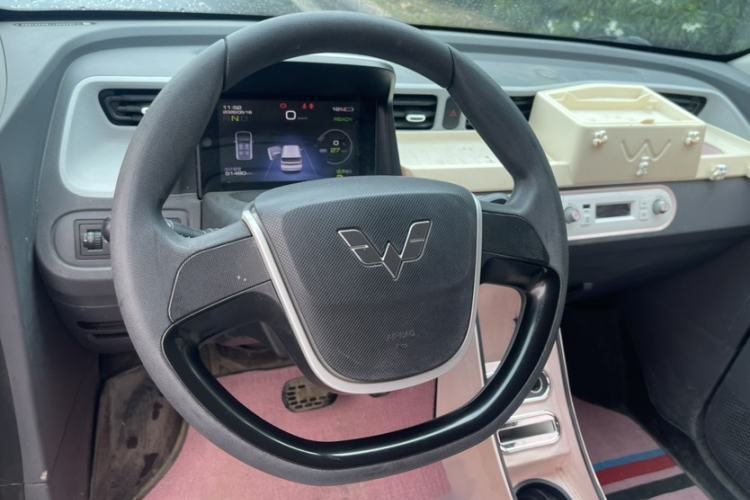 Used Wuling Hongguang MINIEV 2022 Macaron Premium Model – Lithium Iron Phosphate Exterior 8