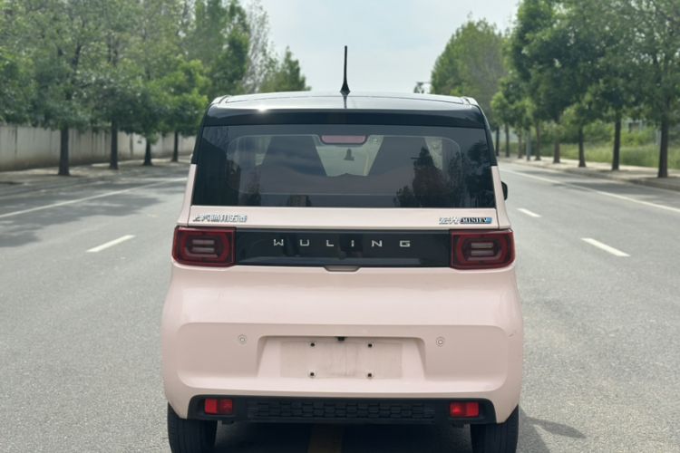 Used Wuling Hongguang MINIEV 2022 Macaron Premium Model – Lithium Iron Phosphate Exterior 9
