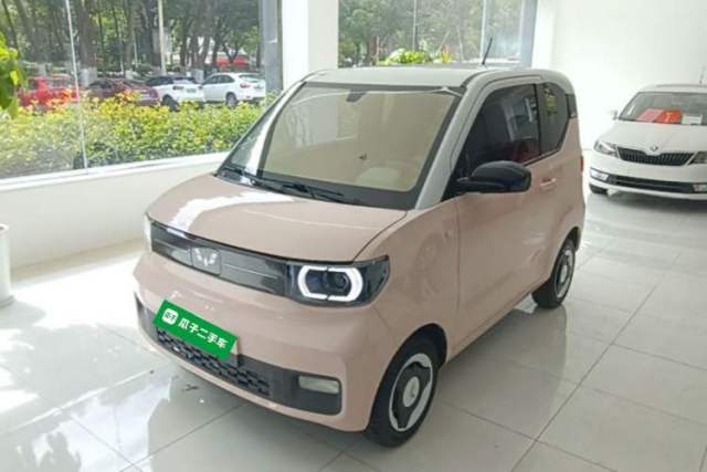 Used Wuling Hongguang MINIEV 2022 Macaron Premium Model – Lithium Ternary Battery