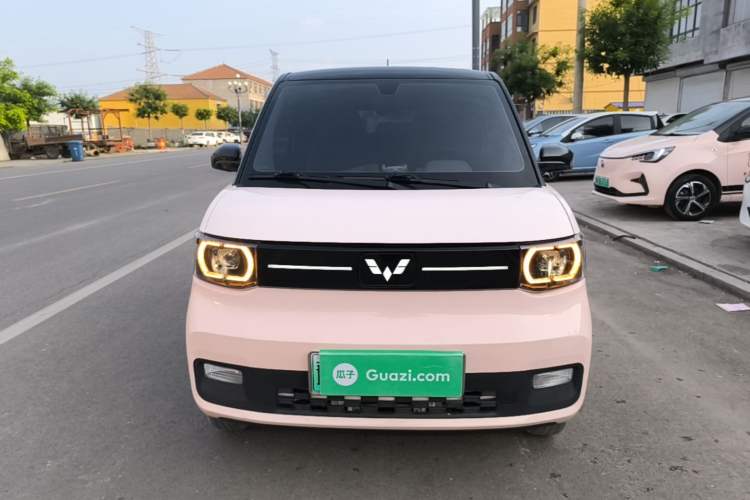 Used Wuling Hongguang MINIEV 2022 Macaron Fashion Model Lithium Iron Phosphate Front