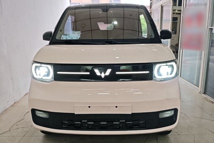 Used Wuling Hongguang MINIEV 2022 Macaron Fashion Model Lithium Iron Phosphate Front