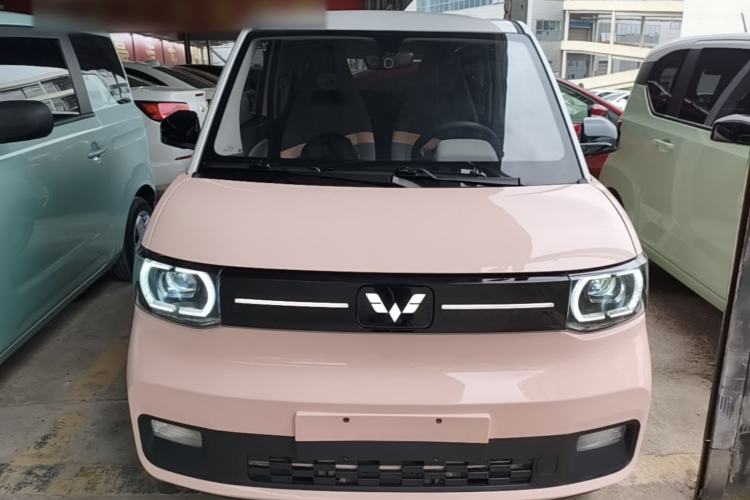 Used Wuling Hongguang MINIEV 2022 Macaron Fashion Model Lithium Iron Phosphate Front