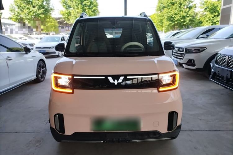 Used Wuling Hongguang MINIEV 2022 GAMEBOY 200km Gaming Edition with Lithium Iron Phosphate Front