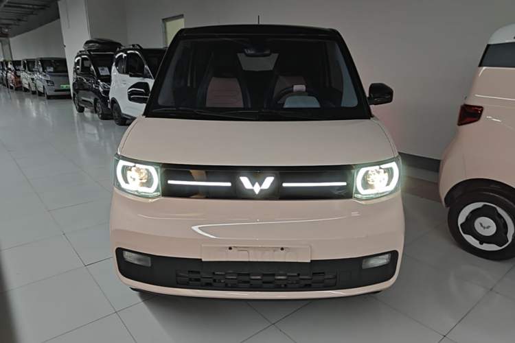 Used Wuling Hongguang MINIEV 2022 Macaron Premium Model – Lithium Iron Phosphate Front