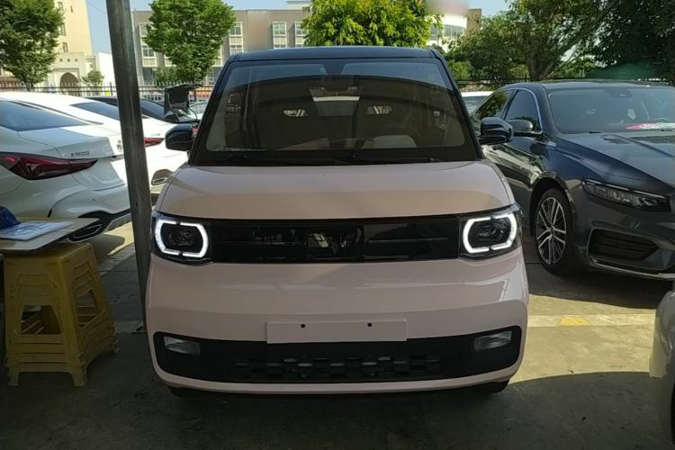 Used Wuling Hongguang MINIEV 2022 Macaron Premium Model – Lithium Iron Phosphate Front