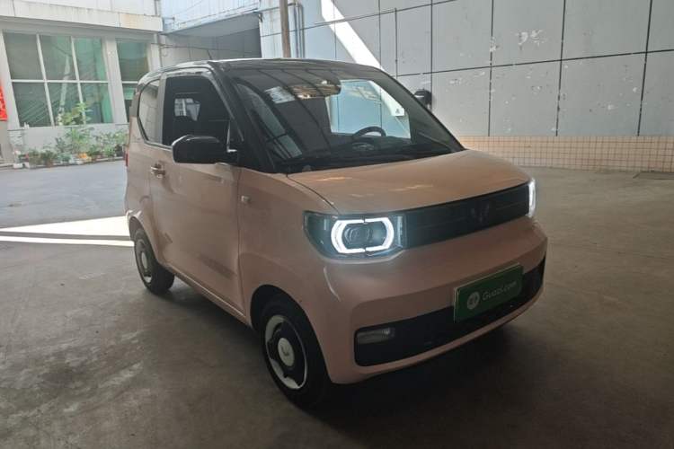 Used Wuling Hongguang MINIEV 2022 Macaron Premium Model – Lithium Iron Phosphate Front Right 45 Deg