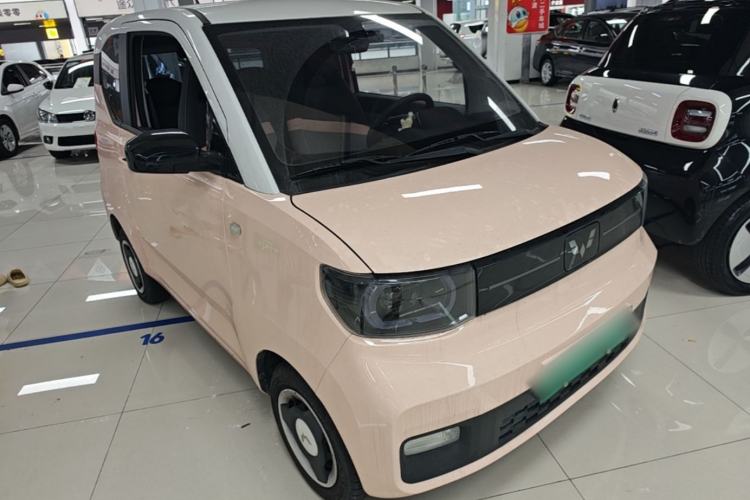 Used Wuling Hongguang MINIEV 2022 Macaron Premium Model – Lithium Iron Phosphate Front Right 45 Deg