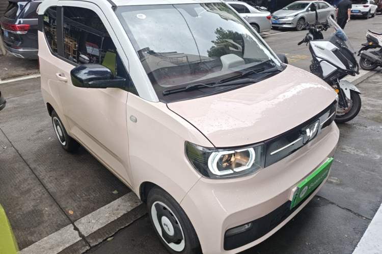 Used Wuling Hongguang MINIEV 2022 Macaron Premium Model – Lithium Iron Phosphate Front Right 45 Deg