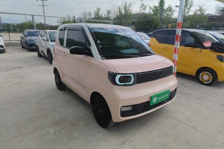 Used Wuling Hongguang MINIEV 2022 Macaron Premium Model – Lithium Iron Phosphate Front Right 45 Deg