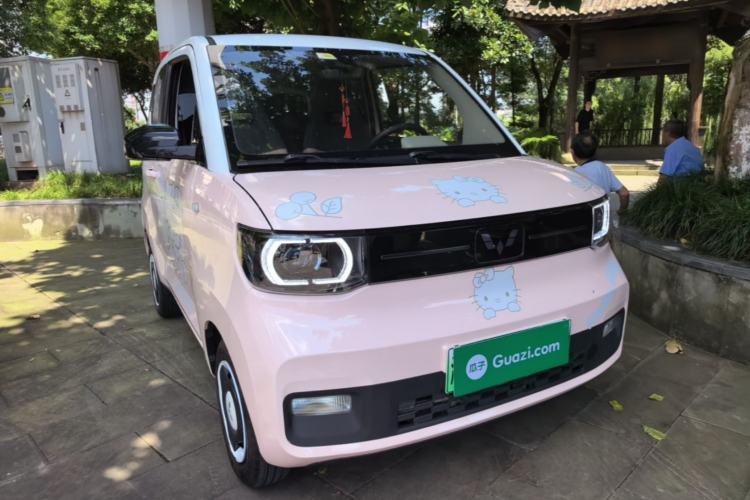 Used Wuling Hongguang MINIEV 2022 Macaron Premium Model – Lithium Iron Phosphate Front Right 45 Deg