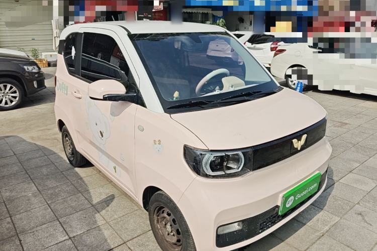 Used Wuling Hongguang MINIEV 2022 Macaron Fashion Model Lithium Iron Phosphate Front Right 45 Deg