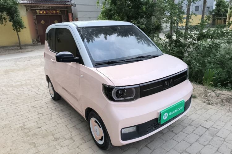 Used Wuling Hongguang MINIEV 2022 Macaron Fashion Model Lithium Iron Phosphate Front Right 45 Deg