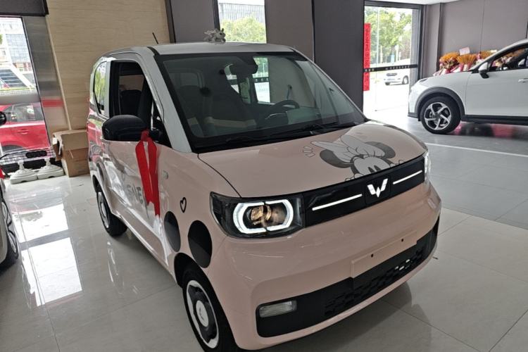 Used Wuling Hongguang MINIEV 2022 Macaron Premium Model – Lithium Ternary Battery Front Right 45 Deg