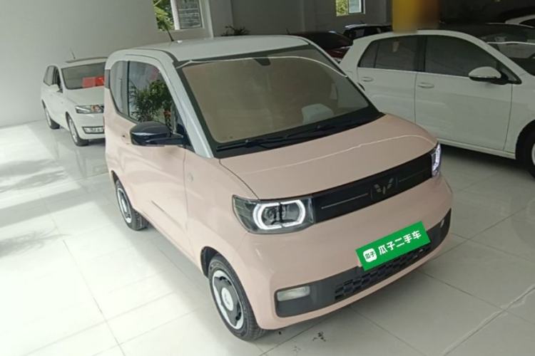 Used Wuling Hongguang MINIEV 2022 Macaron Premium Model – Lithium Ternary Battery Front Right 45 Deg