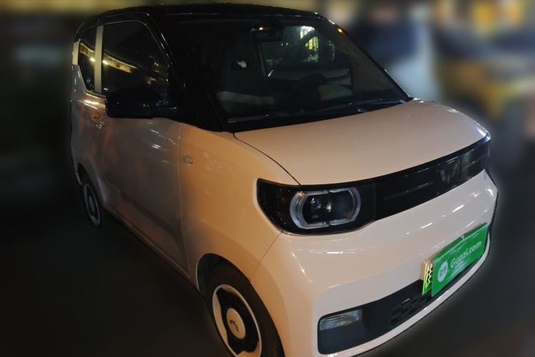 Used Wuling Hongguang MINIEV 2022 Macaron Premium Model – Lithium Ternary Battery Front Right 45 Deg