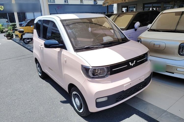 Used Wuling Hongguang MINIEV 2022 Macaron Premium Model – Lithium Ternary Battery Front Right 45 Deg