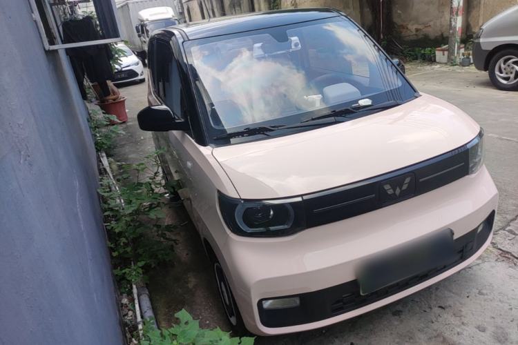 Used Wuling Hongguang MINIEV 2022 Macaron Premium Model – Lithium Iron Phosphate Front Right 45 Deg