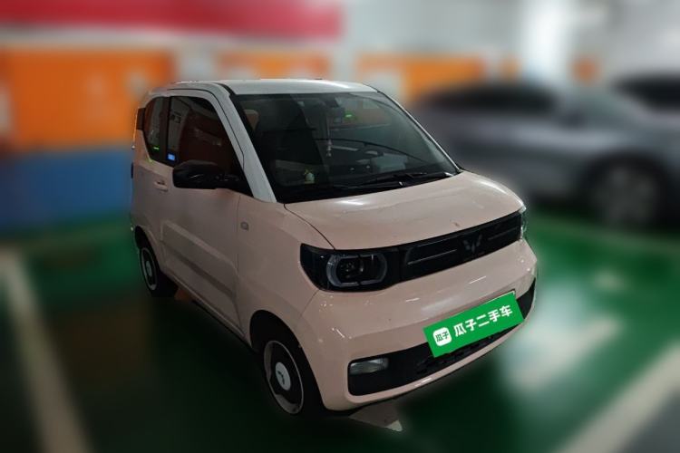 Used Wuling Hongguang MINIEV 2022 Macaron Fashion Model Lithium Iron Phosphate Front Right 45 Deg