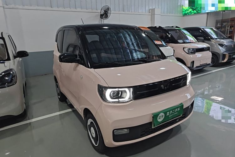 Used Wuling Hongguang MINIEV 2022 Macaron Premium Model – Lithium Iron Phosphate Front Right 45 Deg