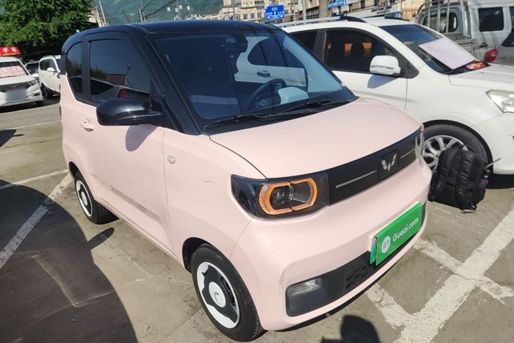 Used Wuling Hongguang MINIEV 2022 Macaron Premium Model – Lithium Ternary Battery Front Right 45 Deg
