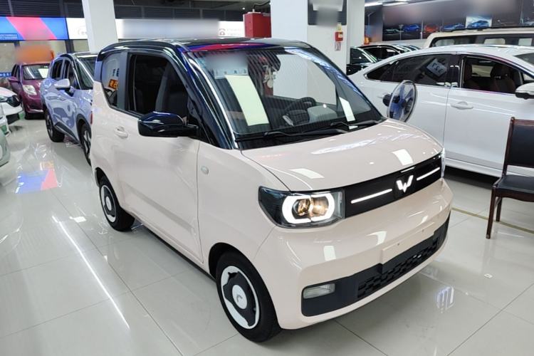 Used Wuling Hongguang MINIEV 2022 Macaron Premium Model – Lithium Iron Phosphate Front Right 45 Deg