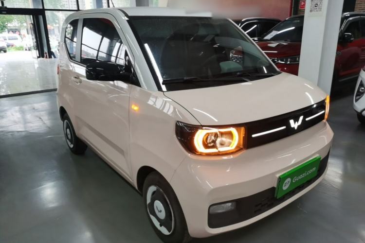 Used Wuling Hongguang MINIEV 2022 Macaron Premium Model – Lithium Iron Phosphate Front Right 45 Deg