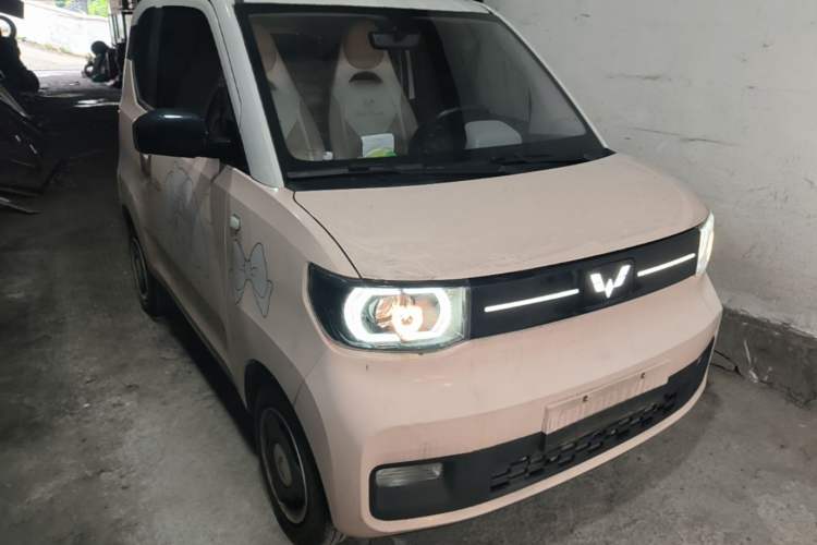 Used Wuling Hongguang MINIEV 2022 Macaron Colorful Edition Lithium-Ion Battery Front Right 45 Deg