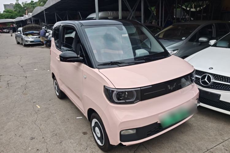 Used Wuling Hongguang MINIEV 2022 Macaron Fashion Edition Lithium-Nickel-Cobalt-Alpha-oxide Front Right 45 Deg