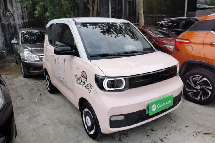 Used Wuling Hongguang MINIEV 2022 Macaron Premium Model – Lithium Iron Phosphate Front Right 45 Deg
