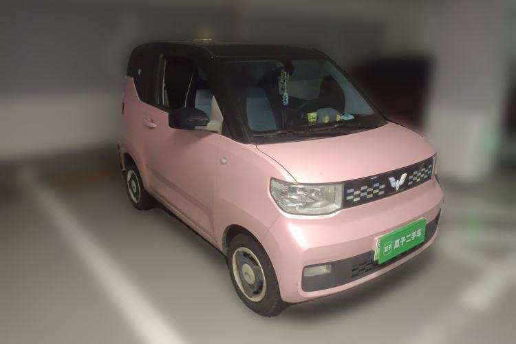 Used Wuling Hongguang MINIEV 2022 Macaron Fashion Model Lithium Iron Phosphate Front Right 45 Deg