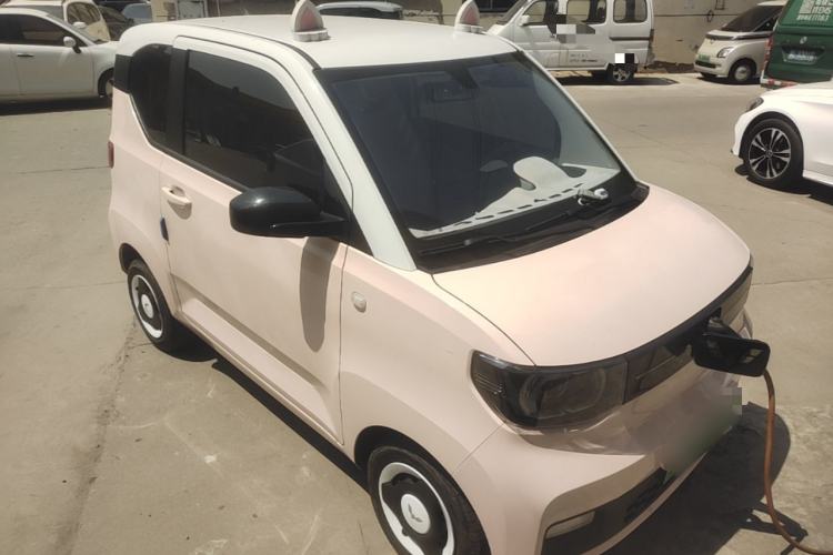 Used Wuling Hongguang MINIEV 2022 Macaron Premium Model – Lithium Ternary Battery Front Right 45 Deg