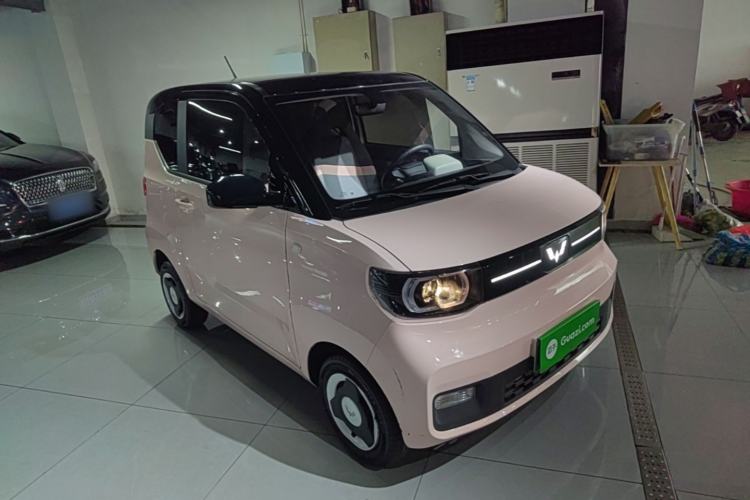 Used Wuling Hongguang MINIEV 2022 Macaron Premium Model – Lithium Iron Phosphate Front Right 45 Deg