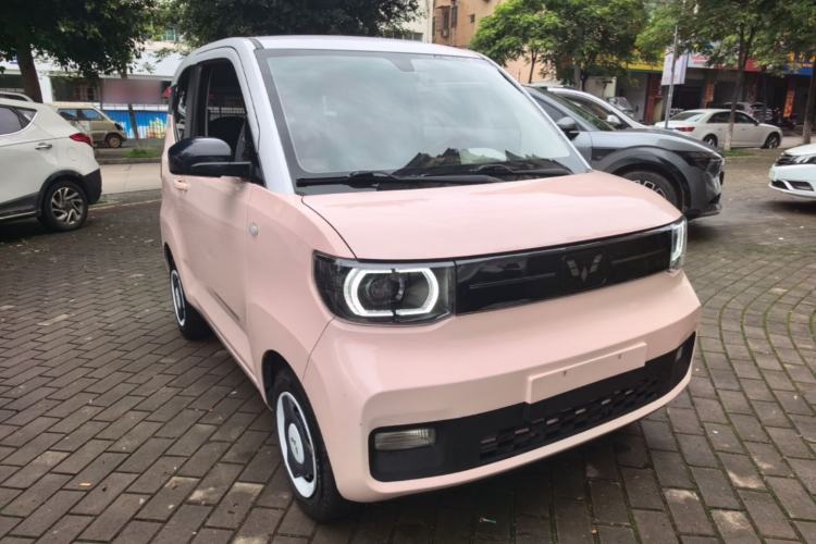 Used Wuling Hongguang MINIEV 2022 Macaron Premium Model – Lithium Iron Phosphate Front Right 45 Deg