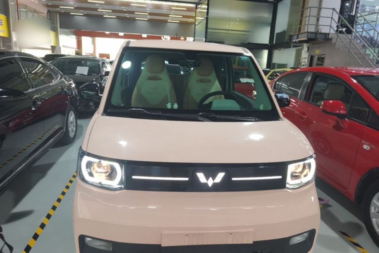 Used Wuling Hongguang MINIEV 2022 Macaron Premium Model – Lithium Iron Phosphate Front