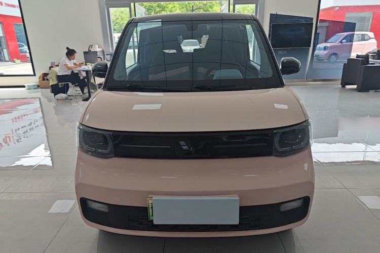 Used Wuling Hongguang MINIEV 2022 Macaron Fashion Model Lithium Iron Phosphate Front