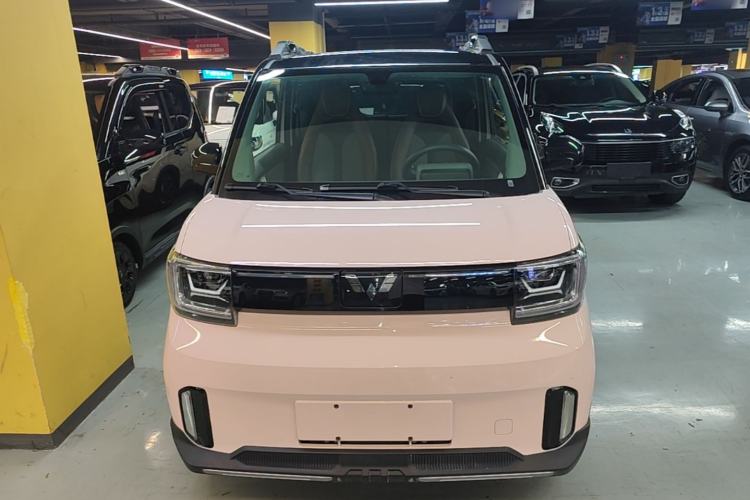 Used Wuling Hongguang MINIEV 2022 GAMEBOY 200km Play Edition with Lithium Iron Phosphate Front