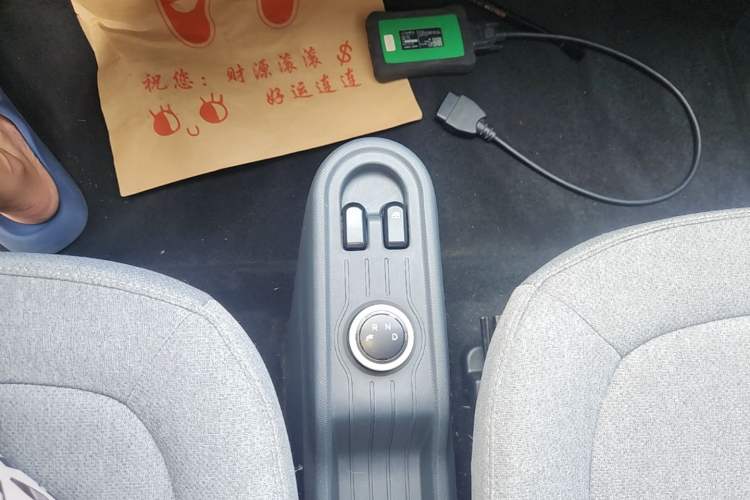Used Wuling Hongguang MINIEV 2022 Macaron Premium Model – Lithium Iron Phosphate Gear Lever