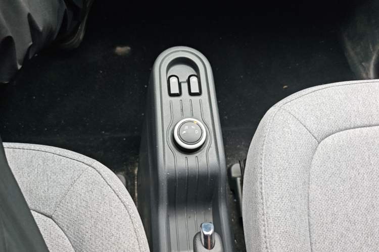 Used Wuling Hongguang MINIEV 2022 Macaron-Color Edition Lithium Iron Phosphate Gear Lever