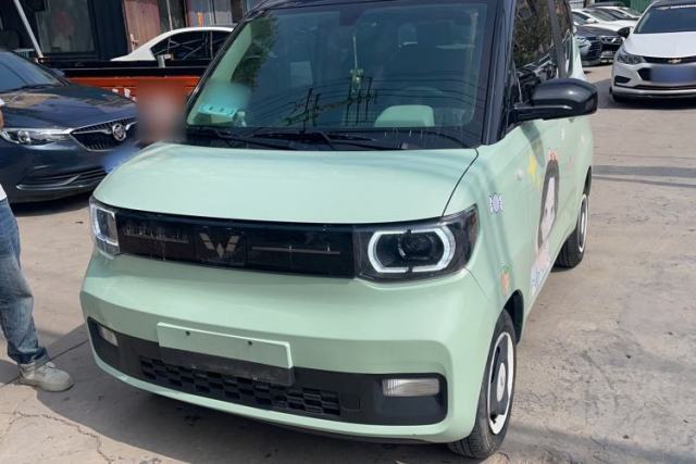 Used Wuling Hongguang MINIEV 2022 Macaron Premium Model – Lithium Iron Phosphate