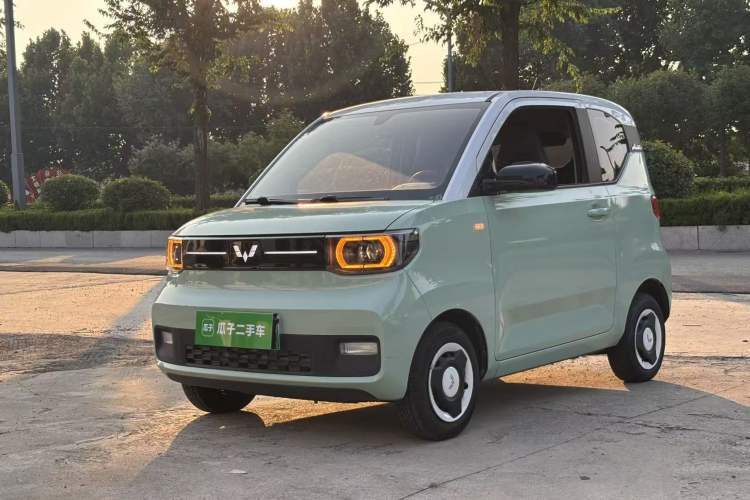 Gebrauchter Wuling Hongguang MINIEV 2022 Macaron Premium Model – Lithium Iron Phosphate Guazi used car, China used car export, Used car for sale, Used  cars, Cheapest cars for sale