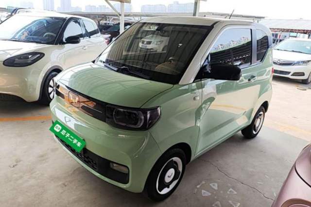 Wuling Hongguang MINIEV 2022 Macaron Premium Model – Lithium Iron Phosphate usado