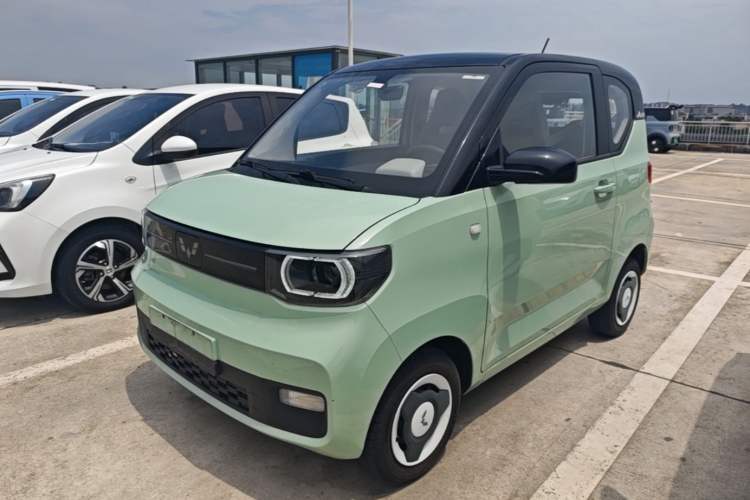 Used Wuling Hongguang MINIEV 2022 Macaron Fashion Model Lithium Iron Phosphate Guazi used car, China used car export, Used car for sale, Used  cars, Cheapest cars for sale