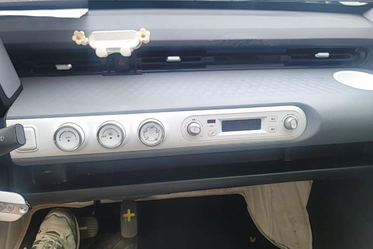Used Wuling Hongguang MINIEV 2022 GAMEBOY 200km Gaming Edition with Lithium Iron Phosphate Audio And AC Panel