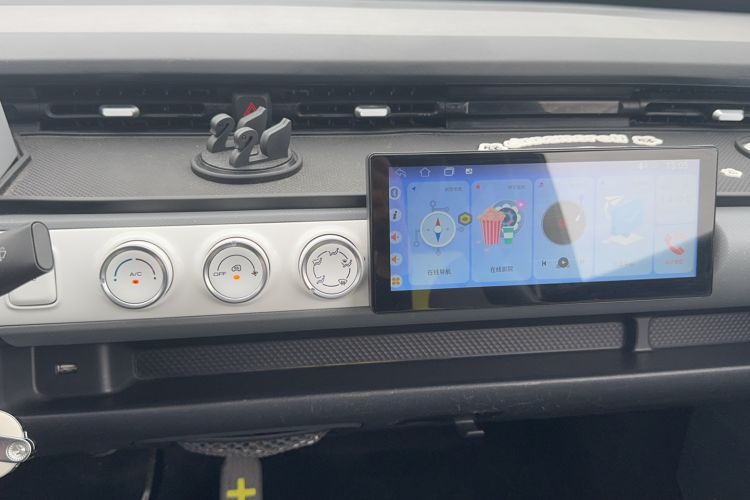 Used Wuling Hongguang MINIEV 2022 GAMEBOY 200km Gaming Edition with Lithium Iron Phosphate Audio And AC Panel