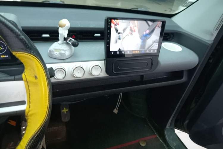 Used Wuling Hongguang MINIEV 2022 GAMEBOY 300km Enthusiast Model with Lithium Iron Phosphate Audio And AC Panel