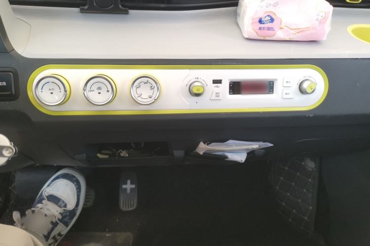 Used Wuling Hongguang MINIEV 2022 Macaron-Color Edition Lithium Iron Phosphate Audio And AC Panel