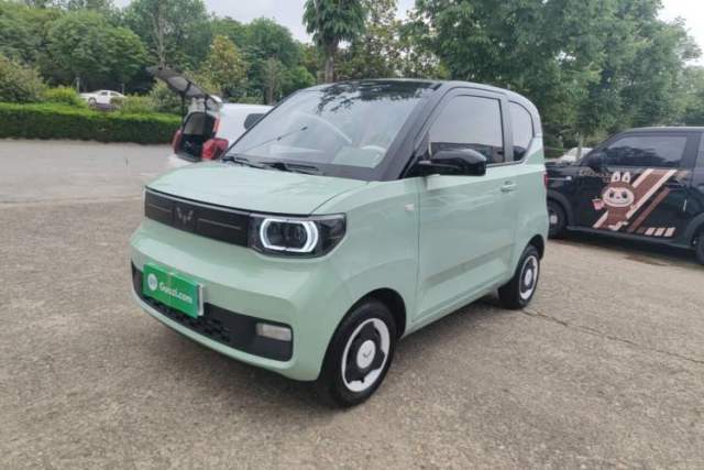 Used Wuling Hongguang MINIEV 2022 Macaron Premium Model – Lithium Iron Phosphate